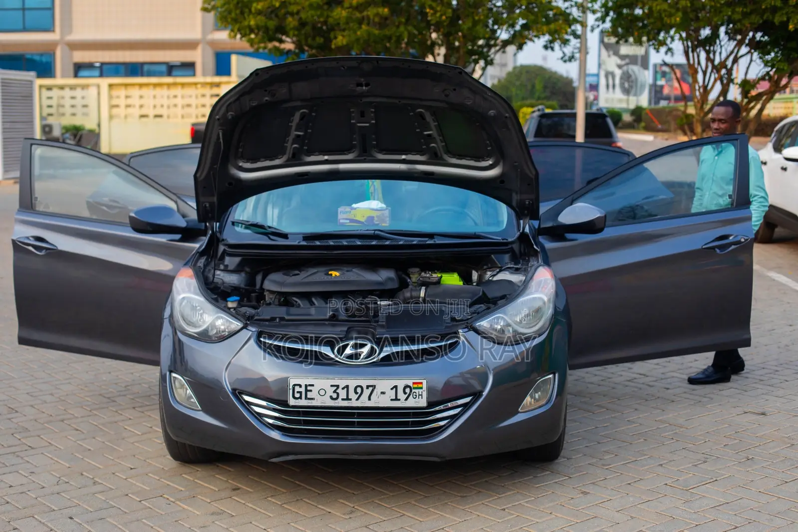 Hyundai Elantra SE 4dr Sedan (1.8L 4cyl 6A) 2014 Gray