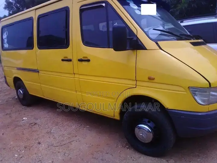 Mercedes-Benz Sprinter 2015
