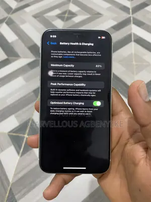 Apple iPhone 11 64 GB White