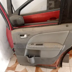 Ford Freestyle Doors