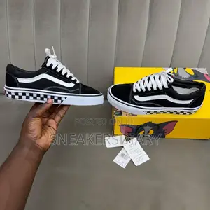 Old Skol Vans Checkered Board