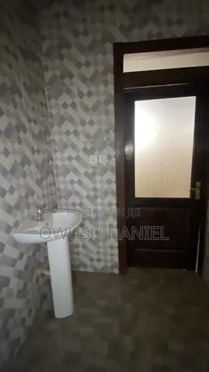 4bdrm House in Antoa Near Ejisu, Kumasi Metropolitan for rent