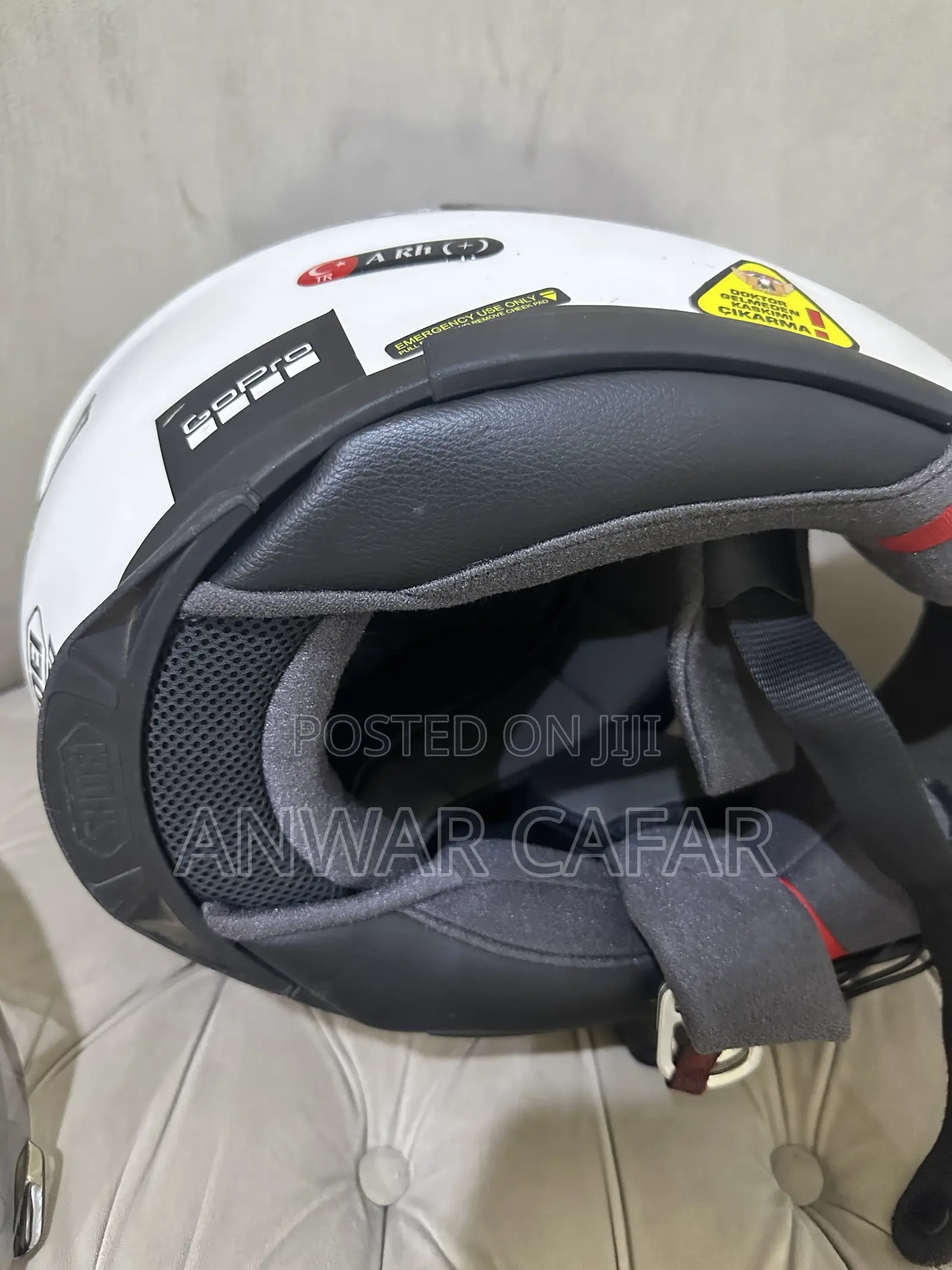 Shoei Helmet L