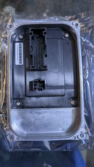 Mercedes Benz GLE Headlight Module (Chargers)