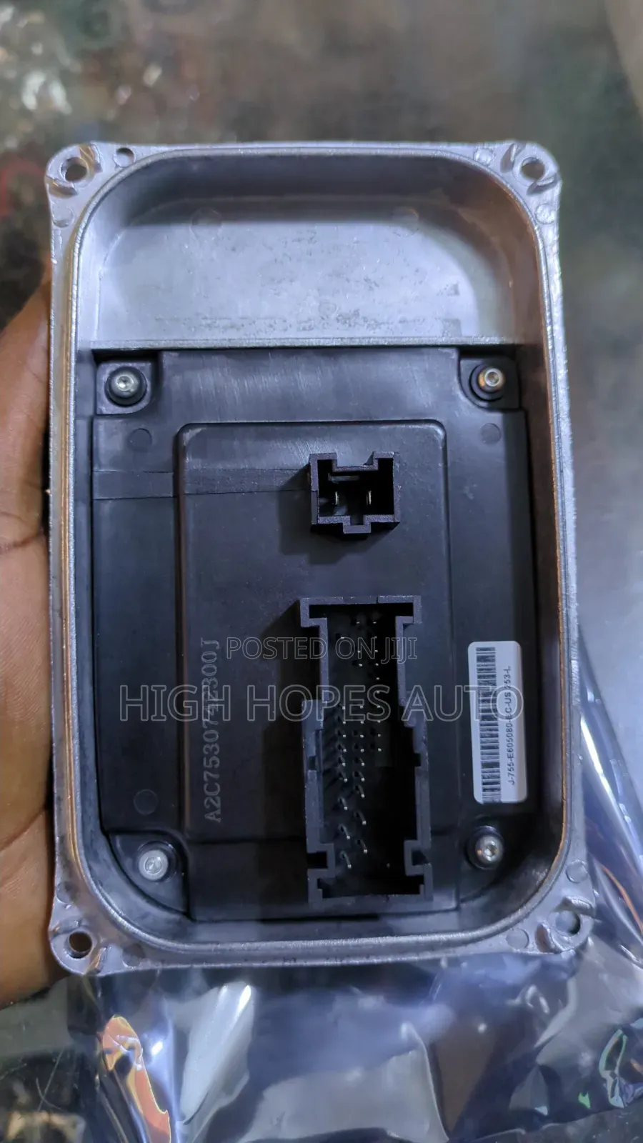 Mercedes Benz GLE Headlight Module (Chargers)