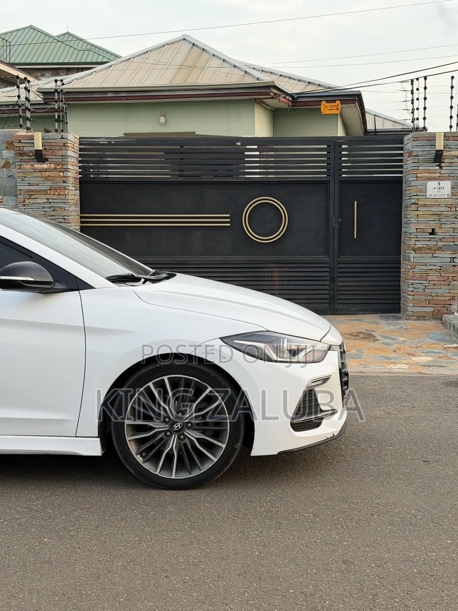 Hyundai Avante 2018 White