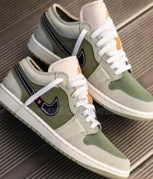 Air Jordan 1 Low SE Craft "Sky J Light Olive" Sneakers