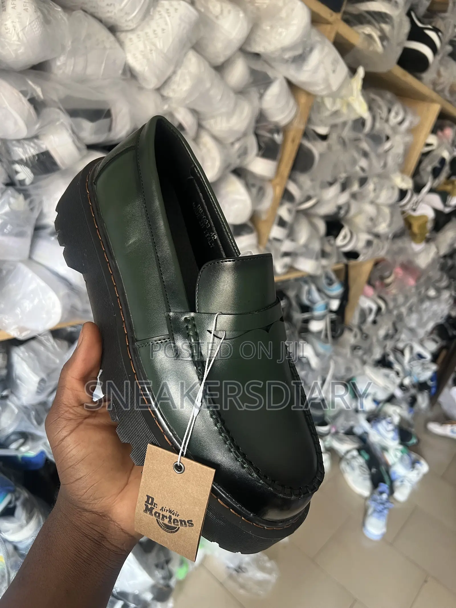 Dr Martens Penton Loafer 1460 in Box