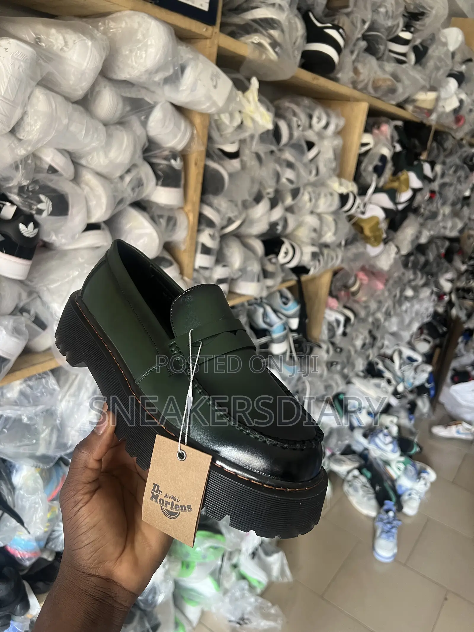 Dr Martens Penton Loafer 1460 in Box