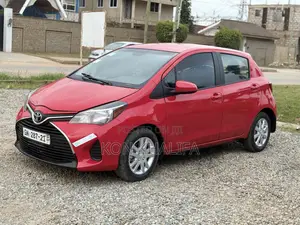 Toyota Yaris LE Hatchback 5dr 2015 Red