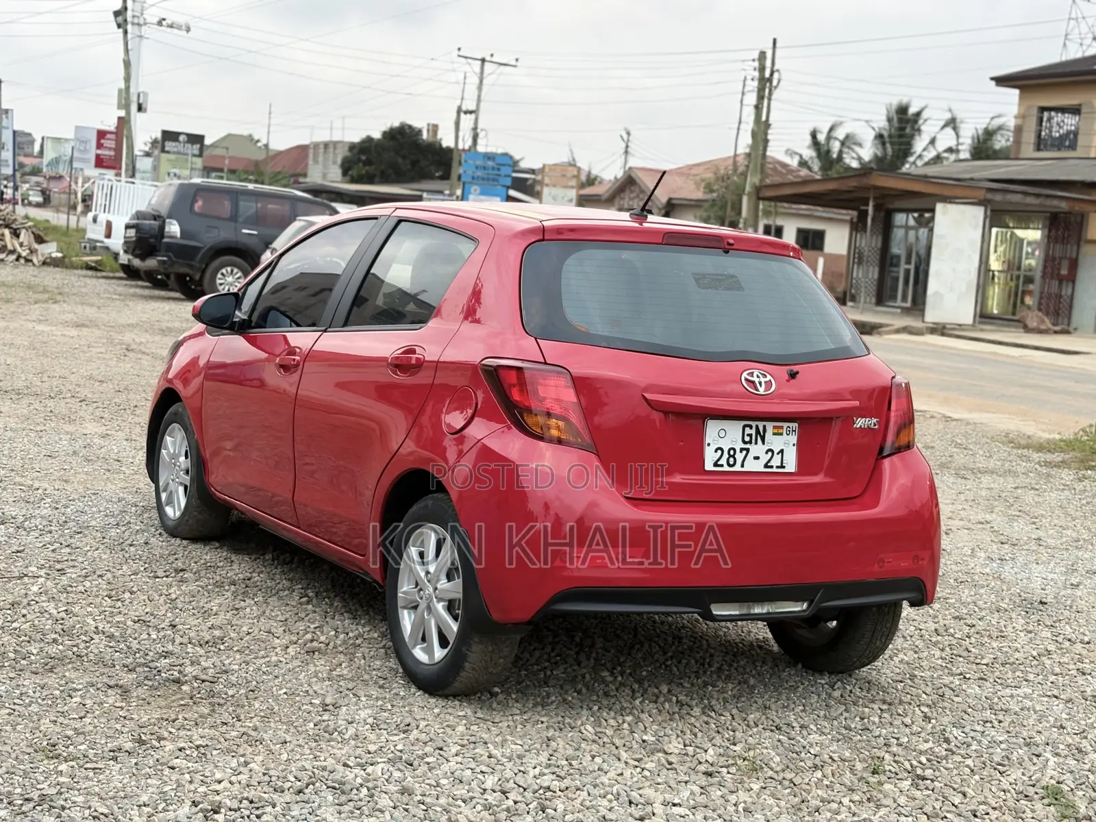 Toyota Yaris LE Hatchback 5dr 2015 Red