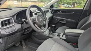 Kia Sorento 2.4L LX FWD 2018 Black