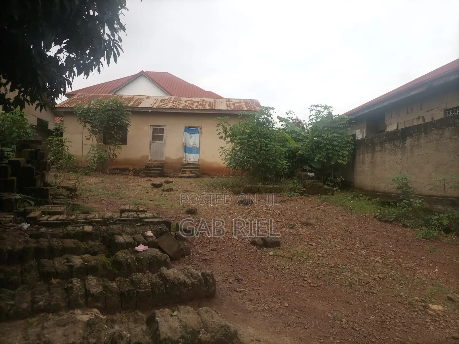 2bdrm House in Uncompleted 2, Afigya-Kwabre for sale