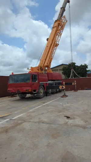 100-120 Tones Mobile Crane