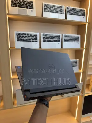 Laptop Dell Inspiron 15 5530 16GB Intel Core i7 SSD 1T