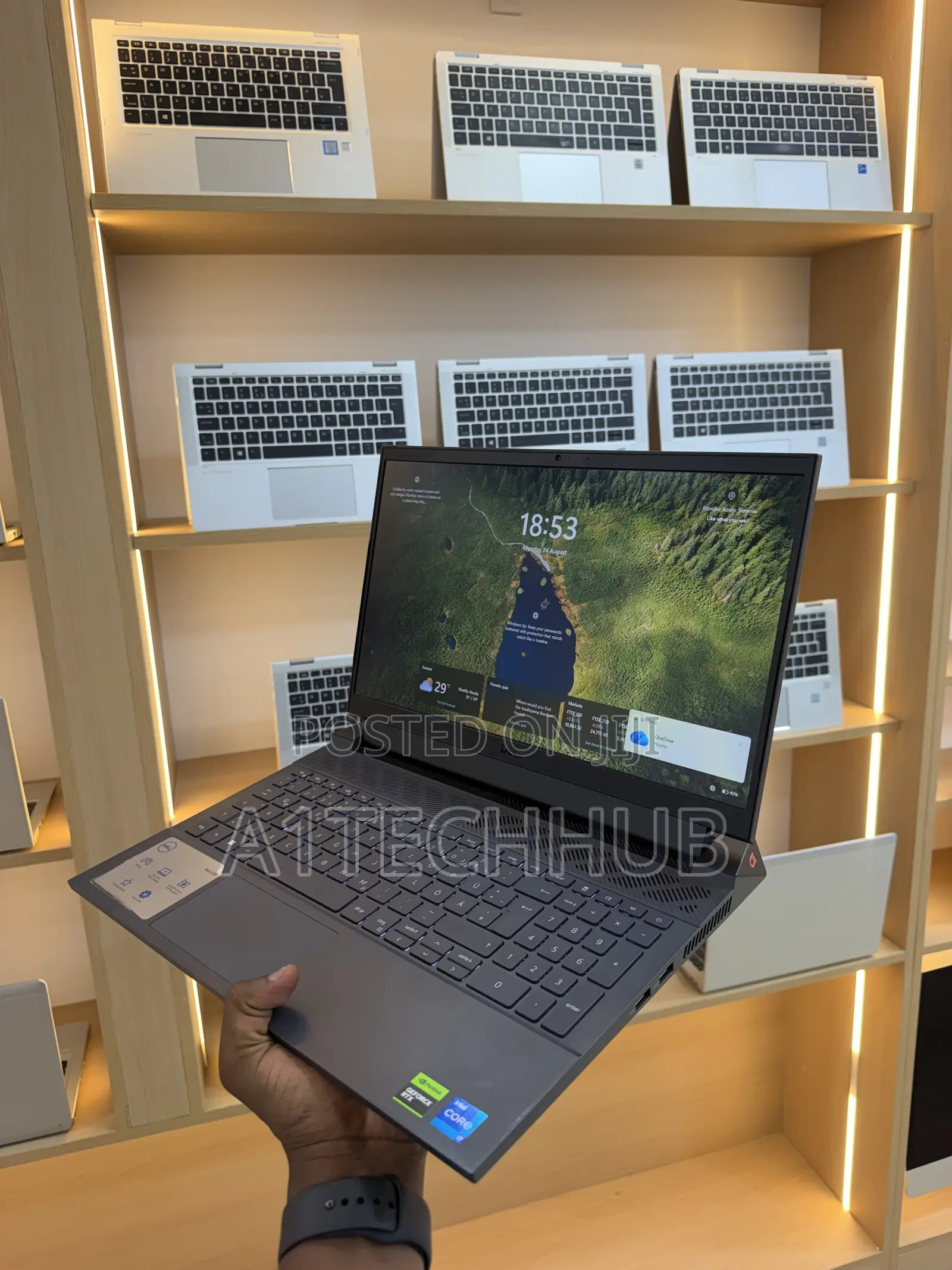 Laptop Dell Inspiron 15 5530 16GB Intel Core i7 SSD 1T