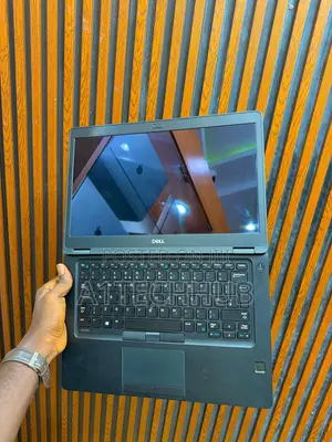 Laptop Dell Latitude 5480 16GB Intel Core i7 SSD 256GB