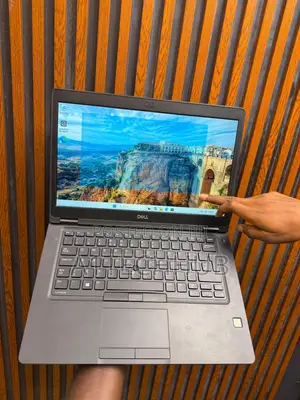 Laptop Dell Latitude 5480 16GB Intel Core i7 SSD 256GB
