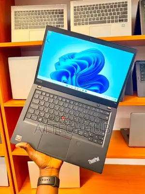 Laptop Lenovo ThinkPad T14 16GB AMD Ryzen 5 SSD 256GB