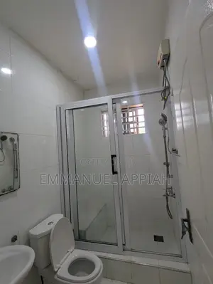 2bdrm Apartment in Ofankor Barrier for rent