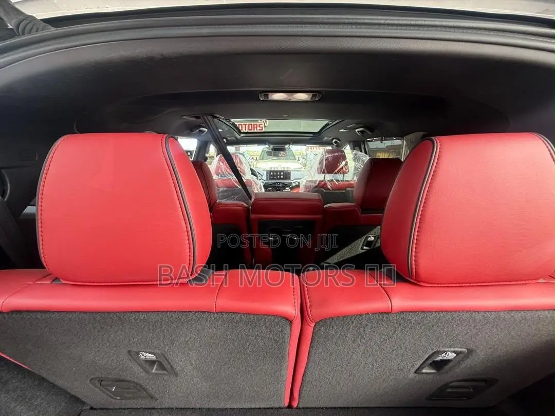 Acura MDX w/A-Spec Package 2026 White