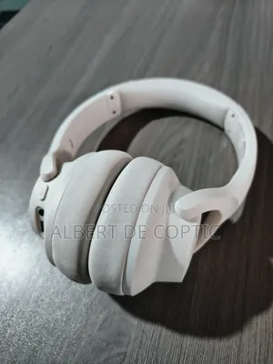 Soundcore Q30 Noise Cancelling