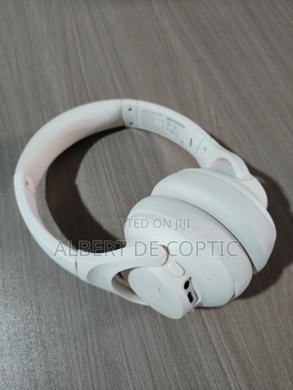 Soundcore Q30 Noise Cancelling