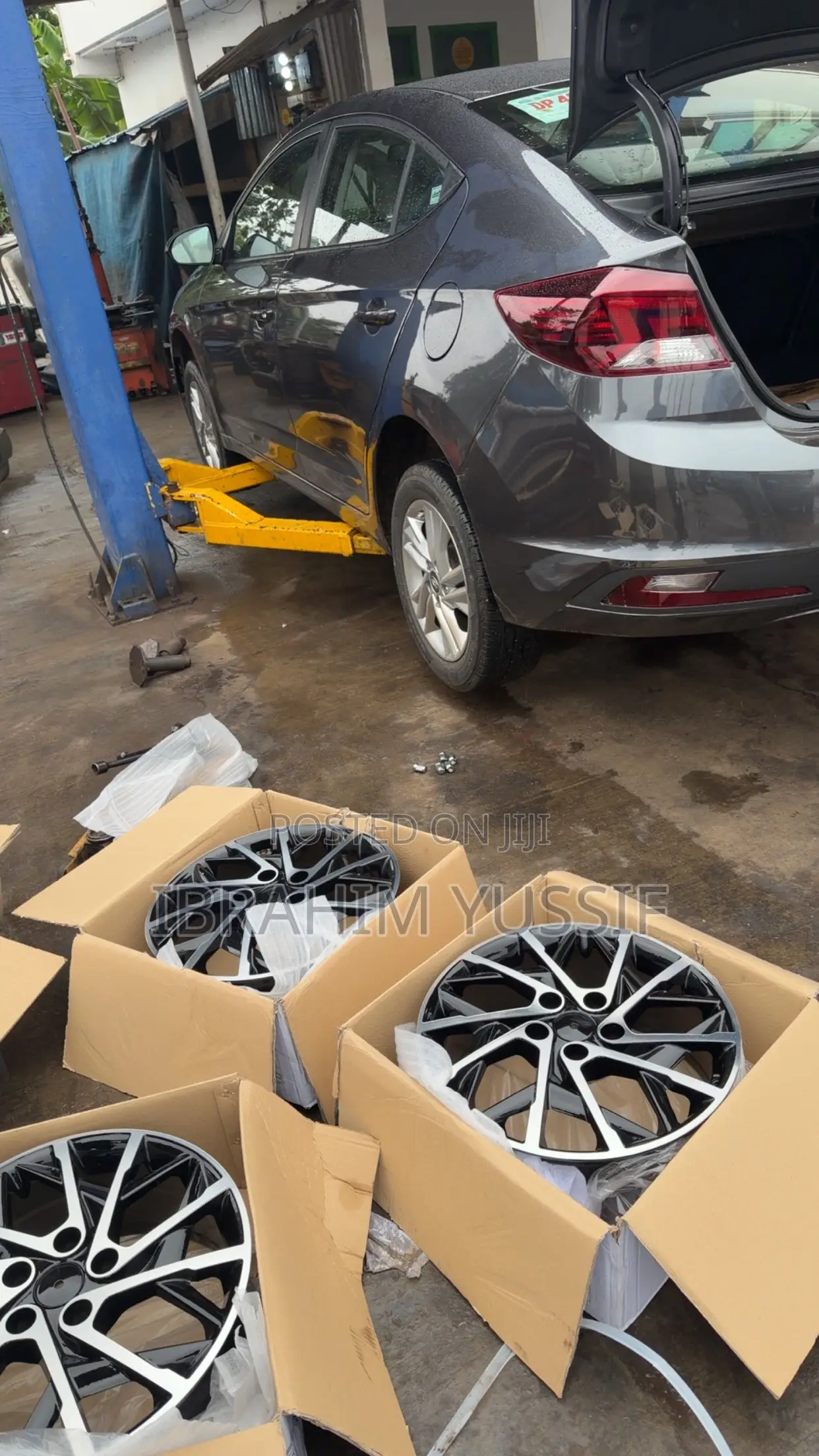 Hyundai Rim 2022 Rim 16,17 Available
