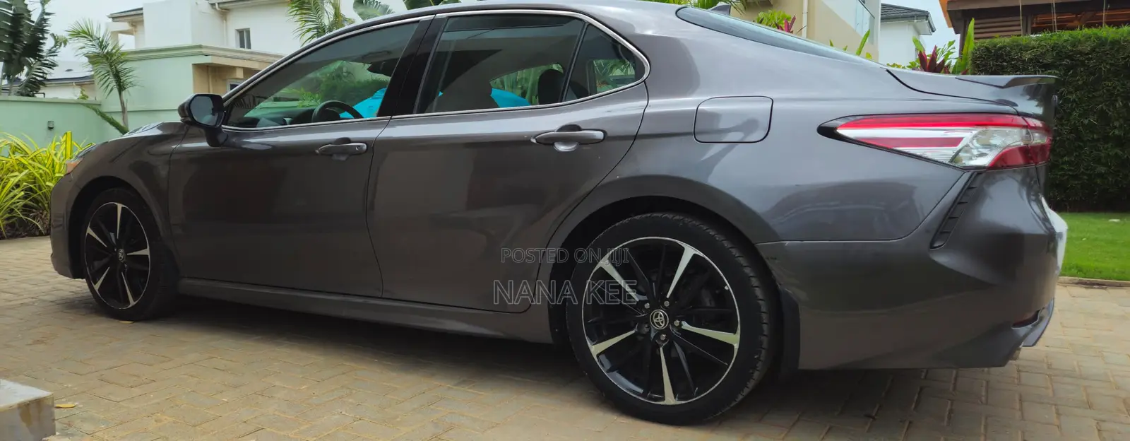Toyota Camry XSE FWD 2020 Gray