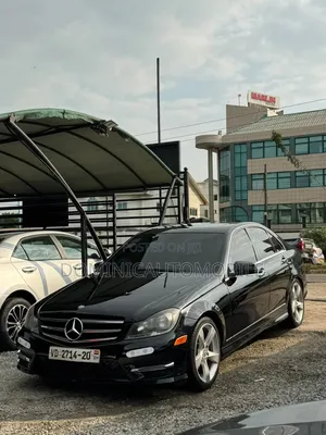 Mercedes-Benz C250 2014 Black