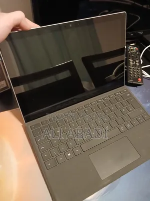 Laptop Microsoft 8GB SSD 140GB