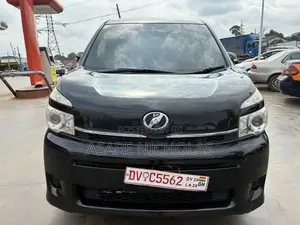 Toyota Voxy 2013 Black