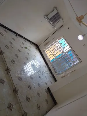 3bdrm House in Oyarifa Mall Area for rent