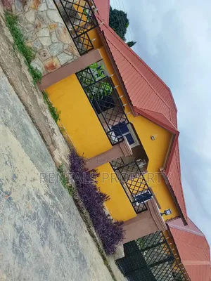 3bdrm House in Oyarifa Mall Area for rent