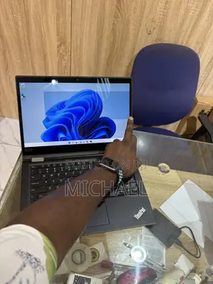 Laptop Lenovo ThinkPad x13 Yoga 8GB Intel Core i5 SSD 256GB