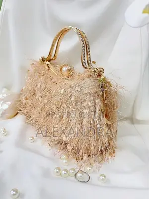 Exquisite Glamorous Clutch