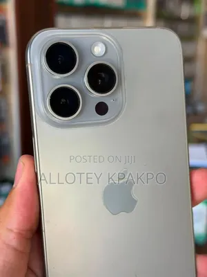 Apple iPhone 15 Pro Max 256 GB Silver