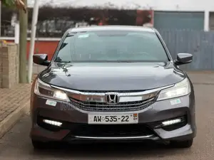 Honda Accord Touring V6 4dr Sedan FWD (3.5L 6cyl 6A) 2017 Gray