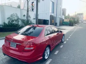 Mercedes-Benz C250 2014 Red