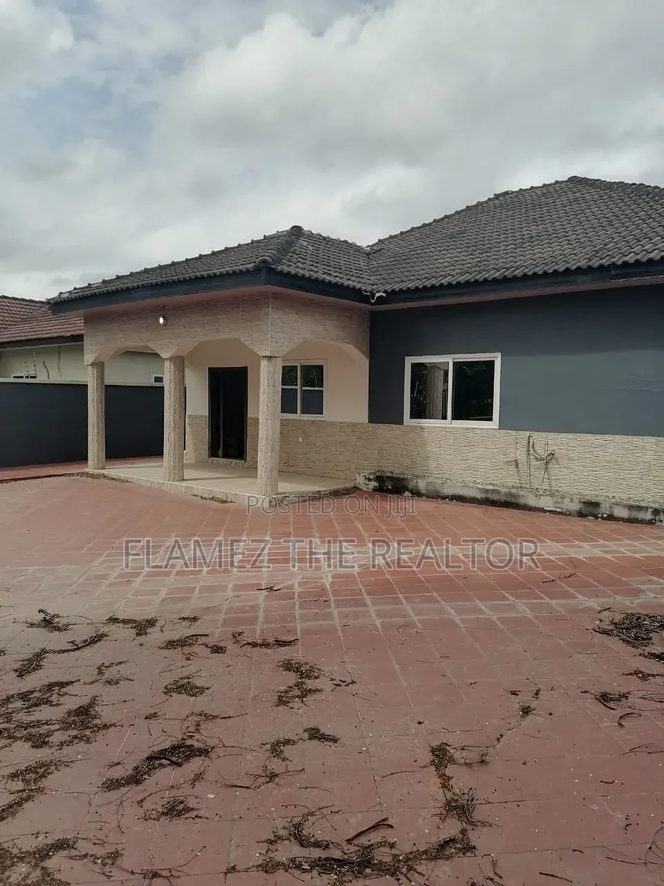 3bdrm House in Koans Estate, Amasaman for rent