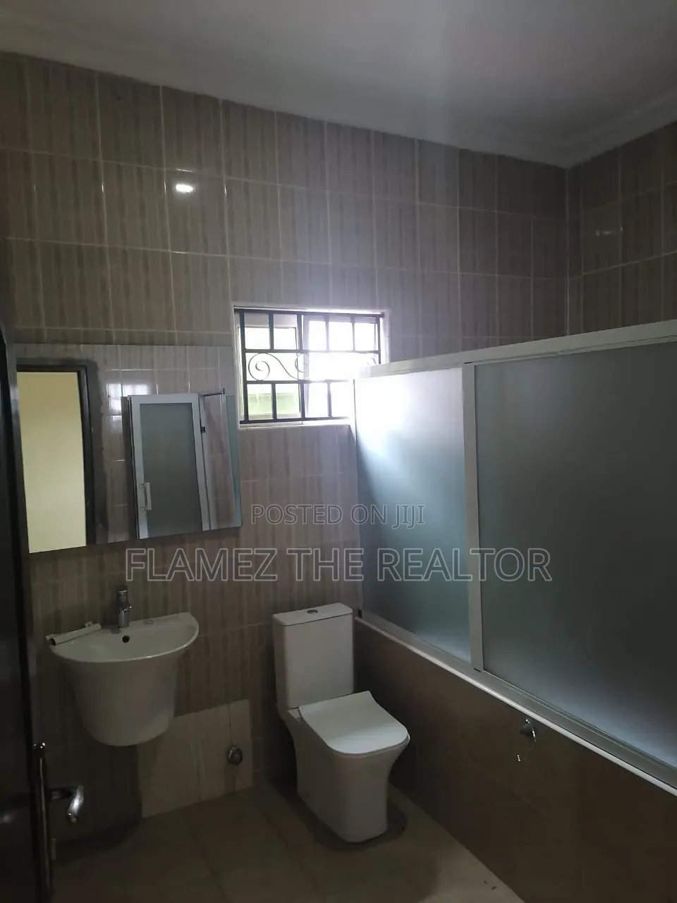 3bdrm House in Koans Estate, Amasaman for rent