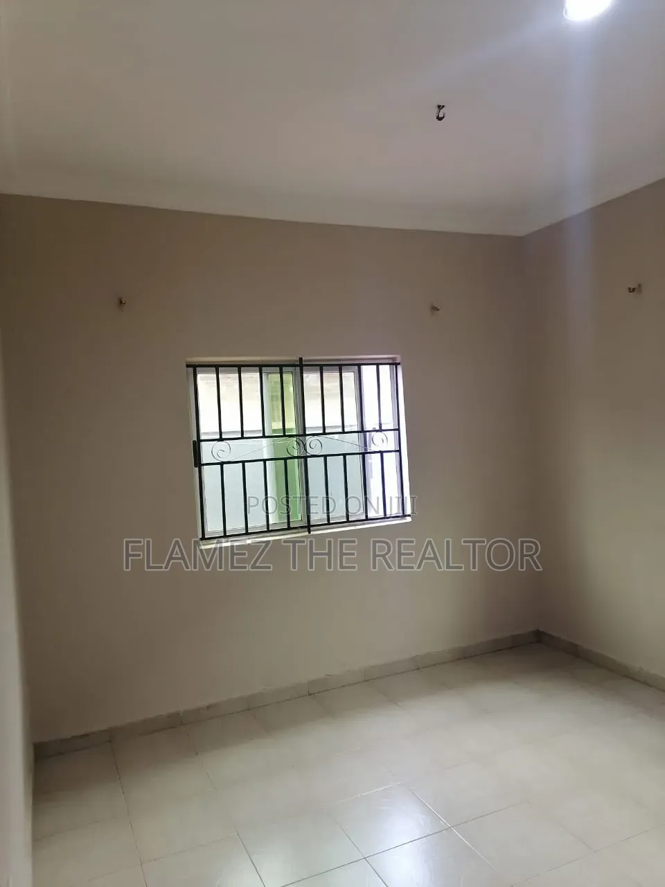 3bdrm House in Koans Estate, Amasaman for rent