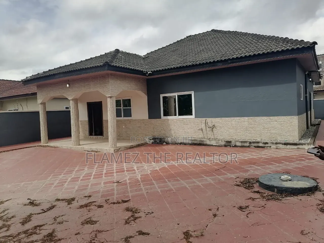 3bdrm House in Koans Estate, Amasaman for rent
