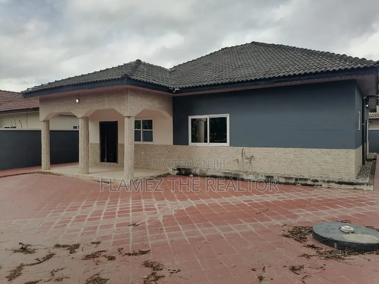 3bdrm House in Koans Estate, Amasaman for rent
