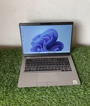 Laptop Dell Latitude 5310 8GB Intel Core i5 SSD 256GB