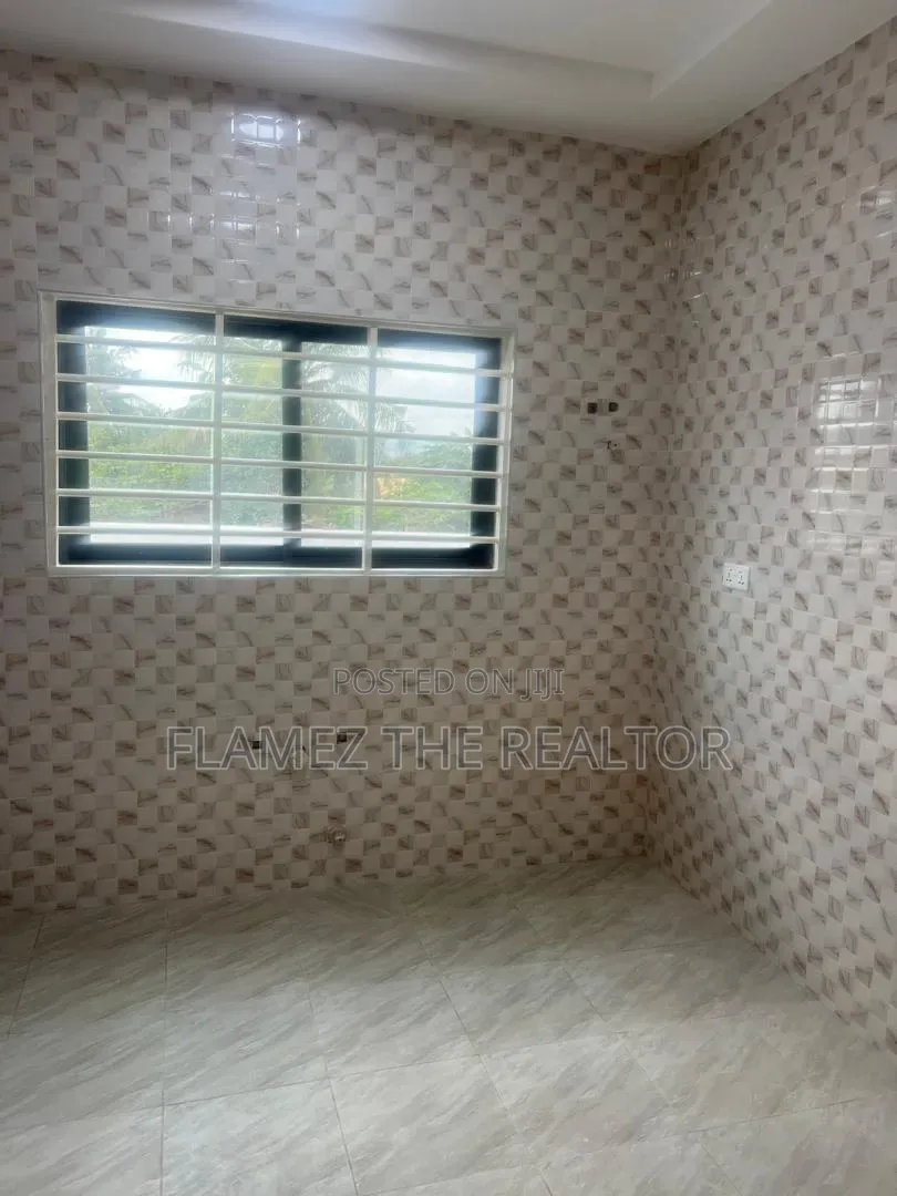 3bdrm House in Macedonia Junction, Amasaman for sale