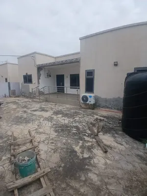 4bdrm House in Franco Estate, Pokuase for rent