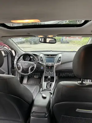 Hyundai Elantra Limited Sedan FWD (1.8L 4cyl 6A) 2016 Gray
