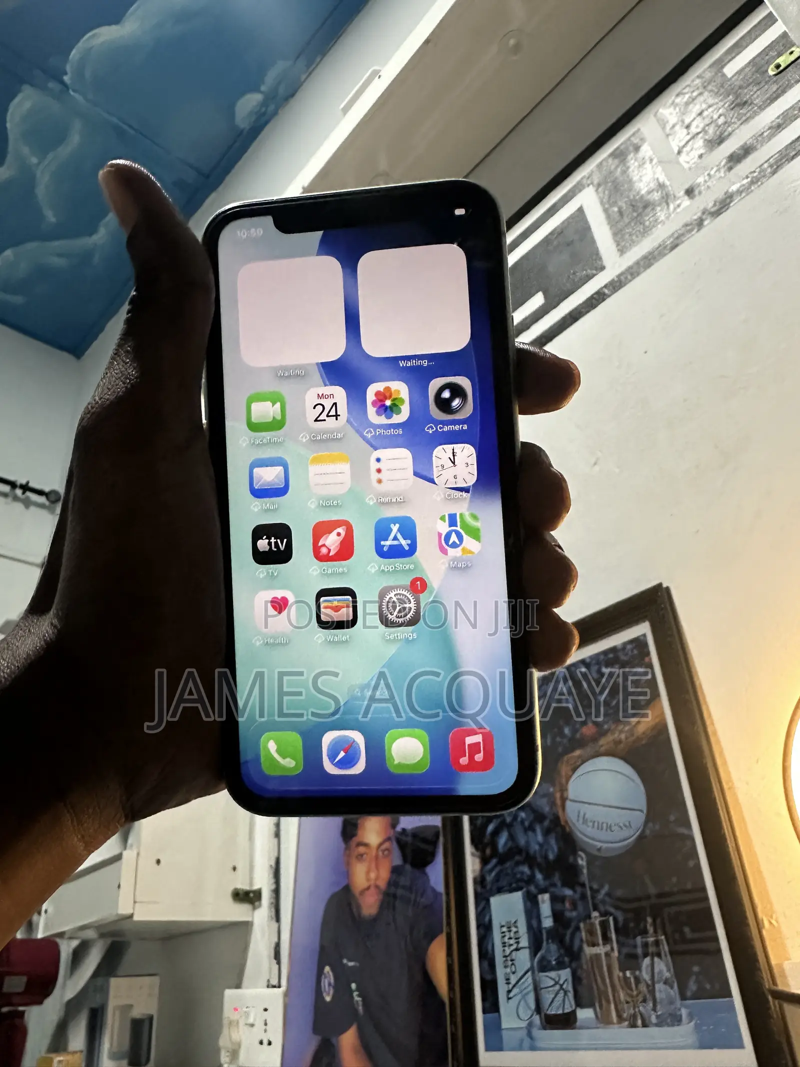 New Apple iPhone 11 128 GB Green