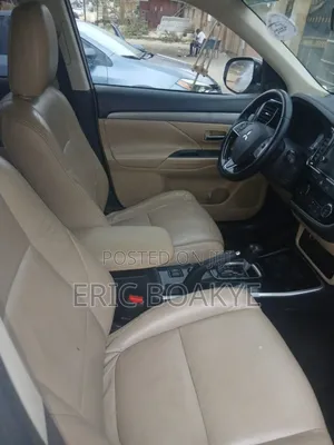 Mitsubishi Outlander SE AWC 2018 White